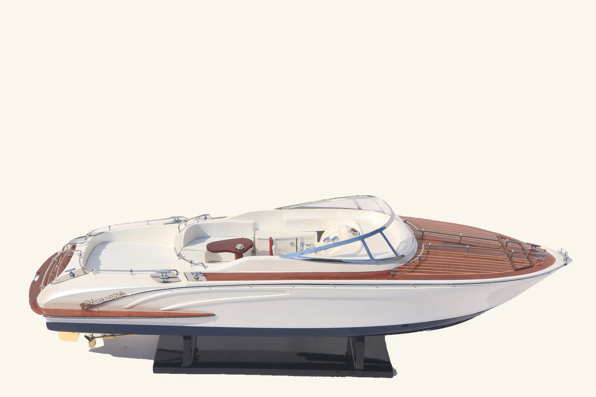 Maquette Riva Rama 44 Platinum — 65 cm