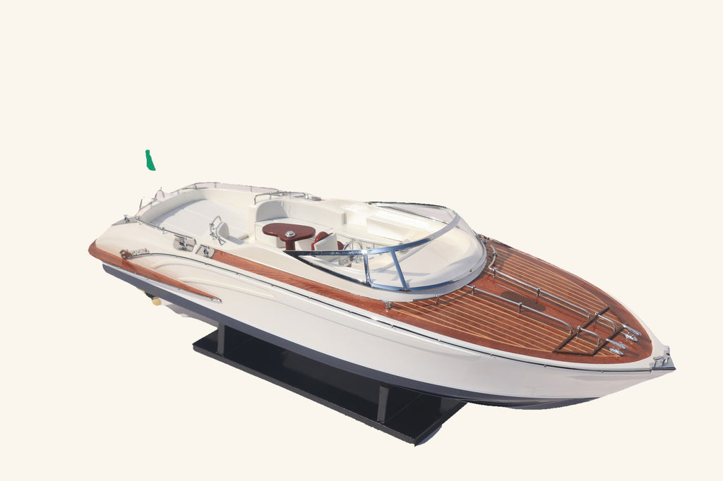 Maquette Riva Rama 44 Platinum — 65 cm