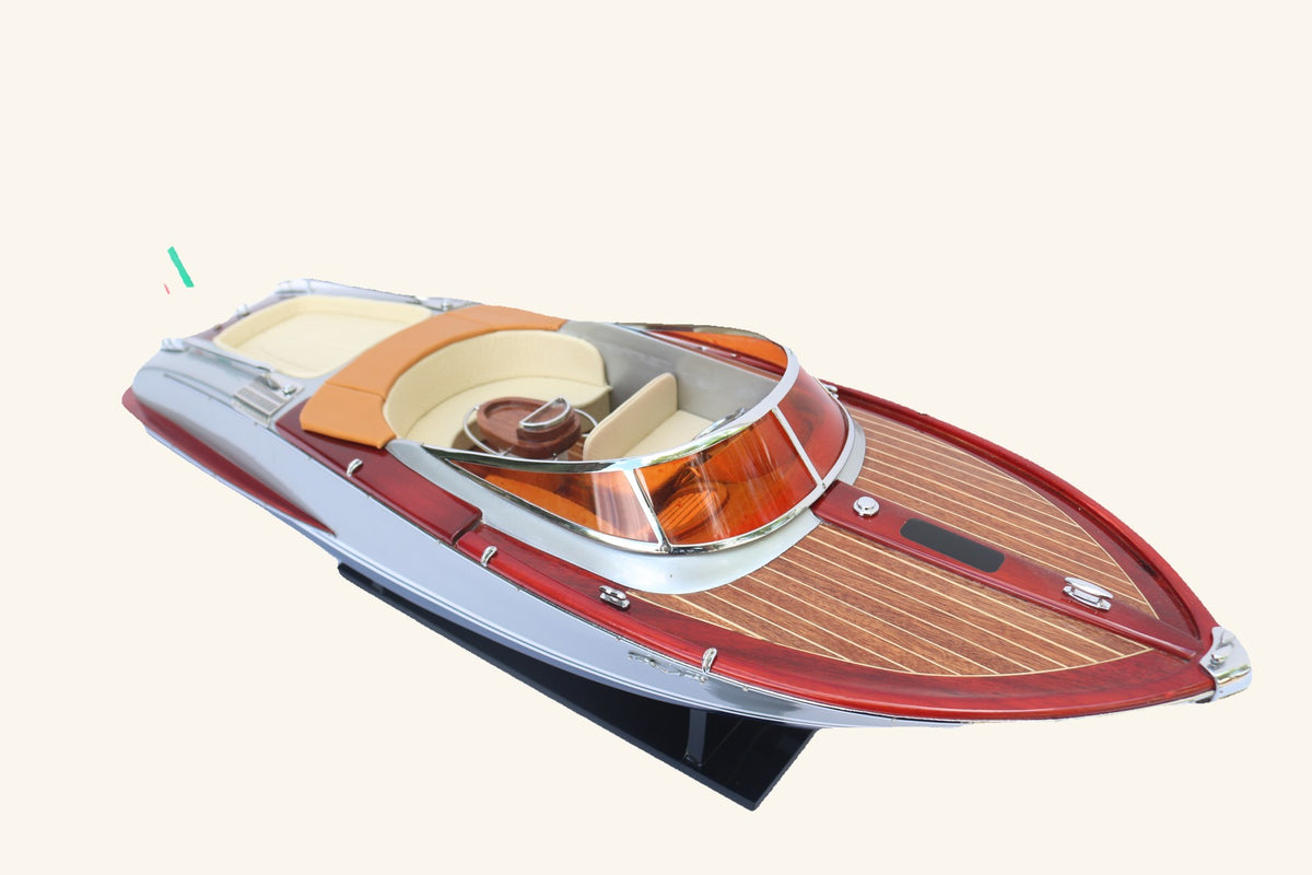 Maquette Riva Aquariva Argent — 67 cm